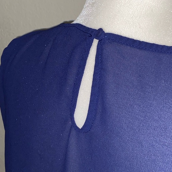 Last April Anthropologie Royal Blue Long-Sleeve Flowy Top w/Cutouts Size Medium - Picture 5 of 10